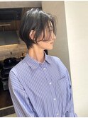 ナチュラルに決まる大人な女性