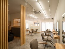 アグ ヘアー ルギン 日光店(Agu hair lgin)の雰囲気（ゆったり寛げる居心地の良い空間です。）
