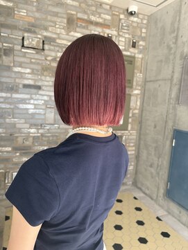 パークホワイト 代官山(PARK White) ぱつっとボブ×ピンクカラー