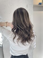ブレンド 渋谷(BLend)&nbsp;ハイライトカラーくびれヘアアプリコットオレンジ