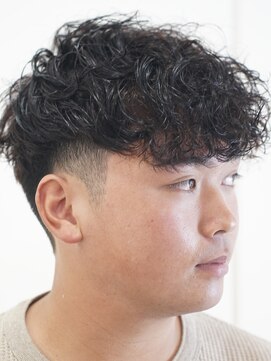 メリケンバーバーショップ コウベ(MERICAN BARBERSHOP KOBE) メンズカットバーバースタイルカルマパーマN3