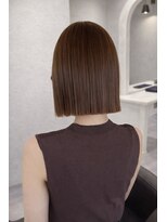 アミュー(Amyu)&nbsp;お手入れ簡単！縮毛矯正＋顎ライン切りっぱなしボブ