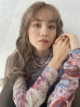 ノア(NOA by KENJE) ウェーブカール×ミルクティーベージュ【星野弘樹】