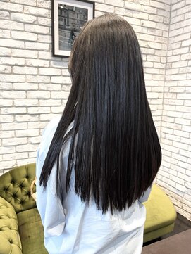 エン(YENN) ロングレイヤー×ストレート