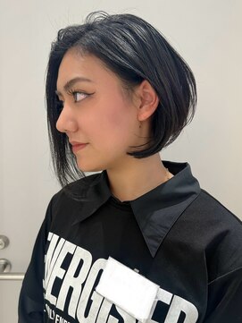 ピークアブー アヴェダ ギンザシックス(PEEK-A-BOO AVEDA GINZASIX) 美シルエット前下がりショートボブ