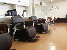 アール ヘアーアンドメイク 妻田店(R Hair&Make)