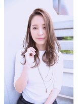 リル(Lilou) 【Lilou】大人かわいい ロング ヴェールウェーブ 透明感カラー