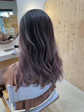 ワンバイワン(One×One) コントラストバレイヤージュ