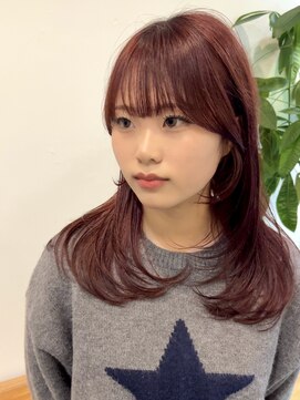 ビューエヒメ(VIEW EHIME) 顔まわりカット/レイヤーカット/韓国/ロングヘア/グレージュ