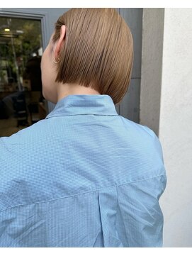 フェンヘアーアイス 中目黒(Fen.hair ici) 小顔ストレートボブハイトーンベージュブランドーモード