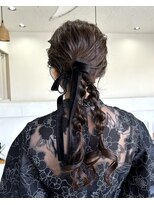 ヴィヴェンテ(VIVENTE.)&nbsp;low ponytail × twin