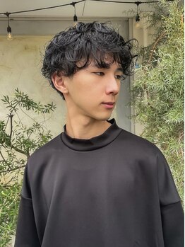 フルール(hair place Fleur)の写真/こだわり派も納得！"似合わせStyle"に"Trend"を取り入れたニュアンスパーマ、スパイキーショートも大人気♪