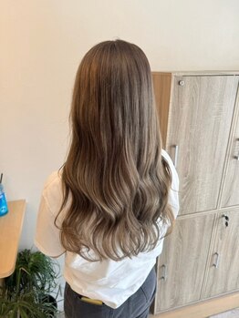 ブライトヘアー(BRIGHT hair)の写真/【HPB AWARD 2025 BEST SALON部門 注目サロン選出】低価格でも仕上がり◎高品質な薬剤&設備をご提供！
