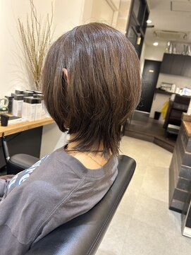 テイラー(TAILOR) 外はねミディアム