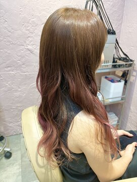 ロングレイヤー×グラデーションカラー【西武新宿駅】