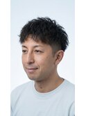 ツーブロックショートツイストスパイラルパーマスタイルバーバー