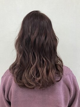 クアトロ グランシュ 川崎店(QUATRO × GranCieux) ラベンダーピンクカラー