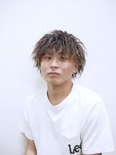 《ワイルドツーブロック》☆イメチェンしたい方必見☆ツイストスパイラルパーマ