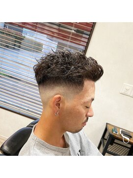 ディライト(D light) ～ツイストフェード～