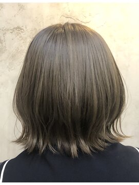 ヘアサロン リュッカ(Lycka) 【Ｌｙｃｋａ】　ダブルカラー☆グレージュ