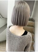 ハイトーングレージュボブ