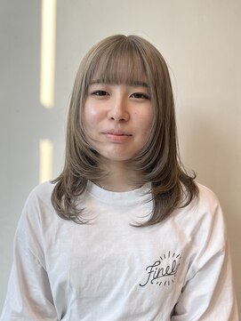 ヤヨイブレインズフェアリー(YAYOI BRAINS fairy) ミルクティーベージュ