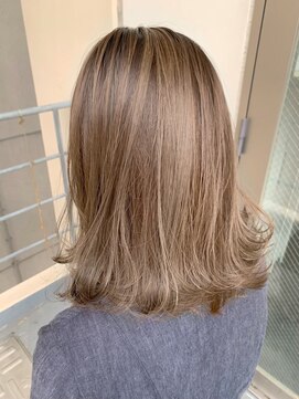 ジーナ 船橋(Zina) 髪質改善＊ロングレイヤーグレーベージュ＊美髪【Zina船橋】