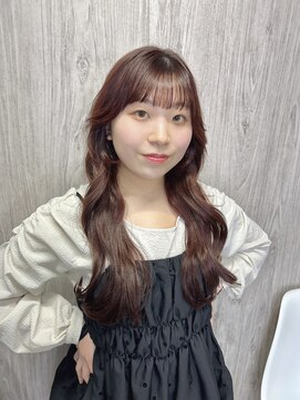 ラフィット 香椎(lafit) 韓国風カラーピンクブラウン髪質改善トリートメント巻き髪