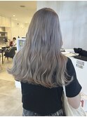 ミルクティーベージュ×ケアブリーチ×波ウェーブ巻き