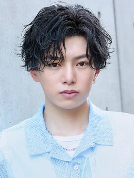 リップスヘアー 渋谷 annex(LIPPS hair) 緩めシャドウパーマ軽めセンターパート