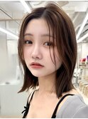 ショートヘア顔周りレイヤーブリーチダブルカラーショートボブ