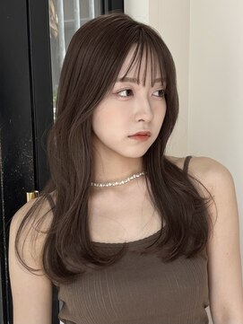 ローネス ギンザ(LONESS ginza) レイヤーカット/小顔カット/ヘーゼルグレージュ/透明感カラー