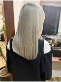 シルバーベージュ