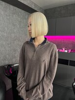 リノ(RLINO)&nbsp;【名古屋/栄】ボブカット/ブリーチ/ホワイトブロンド