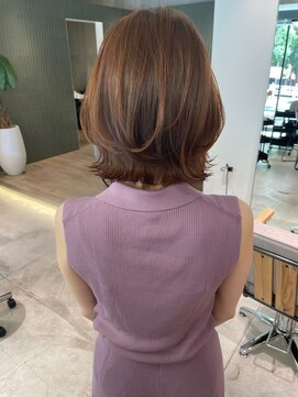 ローネス 銀座(LONESS) レイヤーボブブラウンベージュ大人ボブ20代30代40代くびれボブ
