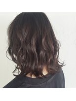 アンフィドットドゥルドゥ(AnFye.dueldo)&nbsp;【AnFye.dueldo】外はねセミディ × ディープシルバーカラー