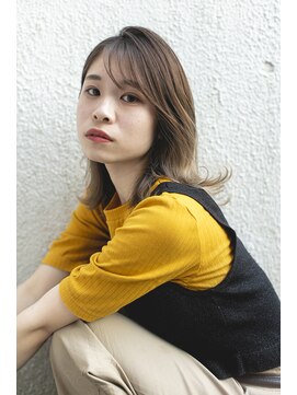 浪漫館 アプリーレ(APRILE) ミディアム ベージュカラー モテ 愛され 外巻き