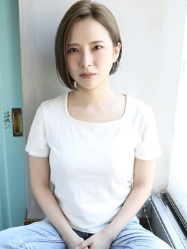 バース(BIRTH) 天神【BIRTH】グレーベージュ×大人ボブ