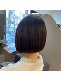 ミニボブ×ダークブラウン×前下がりボブ×ぱつっと×ぷつっと
