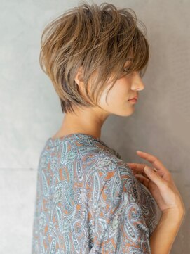 バンプ ギンザ(BUMP GINZA) 30代/40代/50代・絶壁解消・小顔前下がりショートボブ【中村】