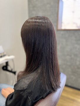 ポルク (Polku) アッシュ系つや髪カラー