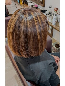 グリーン(Green) ハイライト白髪ぼかし/リタッチカラー