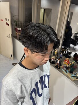 クール 大和八木駅前店(Coeur) 大和八木橿原メンズサロンニュアンスパーマフェザーパーマ