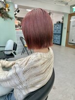 ヒビヲ(HIBIO) タッセルボブベージュカラー切りっぱなしボブショートボブ横浜
