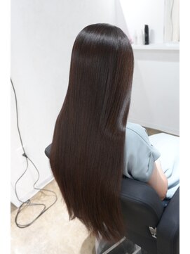 ミヨン 京都烏丸店(miyon) 【miyon】韓国レイヤーカット×暗髪カラー×髪質改善