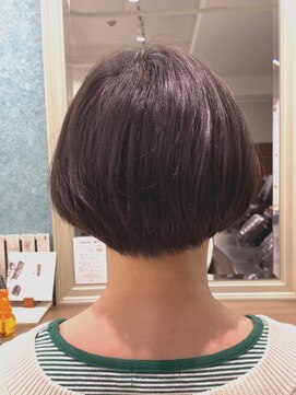 アッシュ 下北沢店(Ash) 刈りボブ