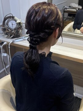 アンド ラ ブランシュ(&.La Blanche) 大人ガーリー/ダークアッシュ/ミディアムレイヤー/髪質改善