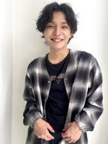 アスティブランシュ(Asti blanche)&nbsp;メンズパーマ メンズヘア センターパート 大人ヘア 大人パーマ