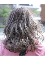 バローチェ(Barouche) 【Barouche】 グレイッシュ ハイライト 堀江