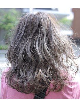 バローチェ 大阪 堀江(Barouche) 【Barouche】 グレイッシュ ハイライト 堀江